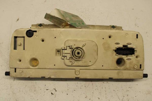 COMPTEUR VW TRANSPORTEUR T4 2.4D - Vue 2